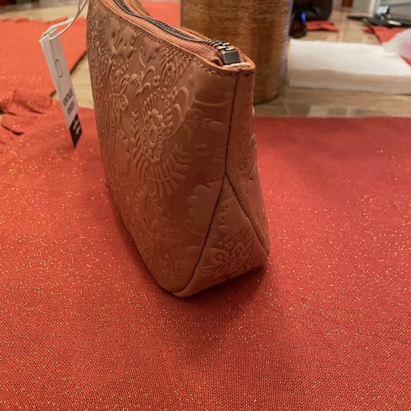 The Sak Brown Leather Clutch NWT - Picture 9 of 12